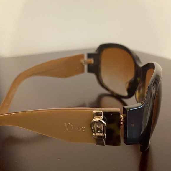 Dior Accessories - Christian Dior sunglasses